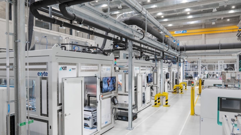 Opening of the world’s first agile battery cell production AgiloBat at KIT