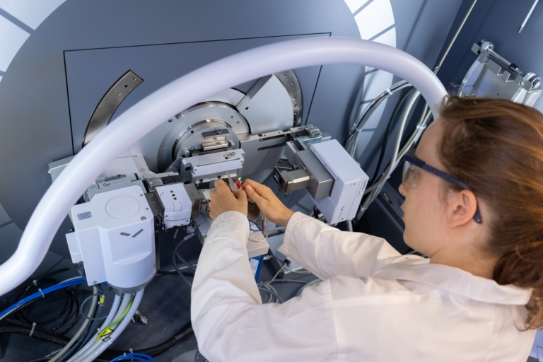 Call: POLiS Award of Excellence for Female Researchers